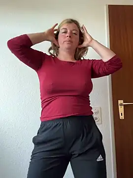 Lombada online show from April 9, 7:25 am