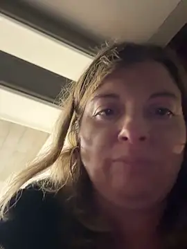 Lombada online show from December 5, 4:30 pm