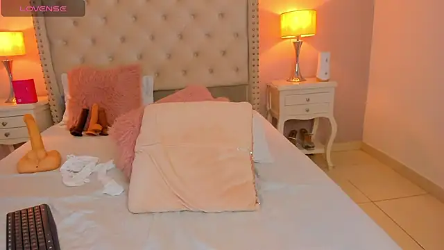 Gabriiela  online show from October 11, 7:35 am