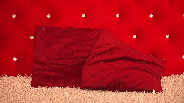 AlexissTexass online show from September 18, 4:00 am