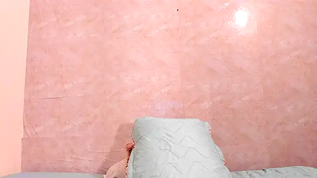 NicolVilla online show from October 23, 1:17 pm