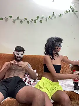 Snapshot of hazelperry chatting on October 25, 6:54 am hazelperry online show from October 25, 6:54 am