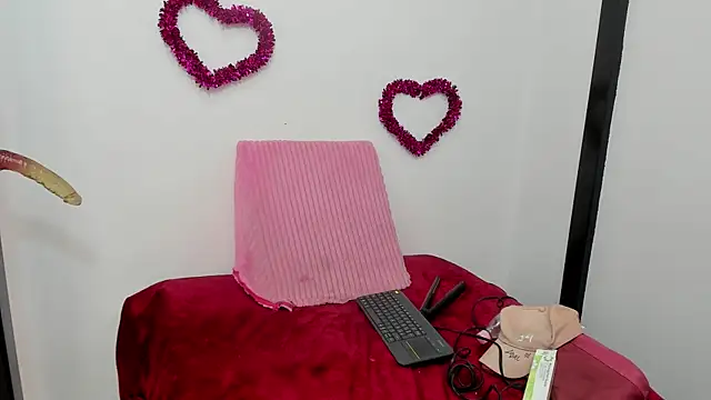 Giia39 online show from September 24, 3:11 pm