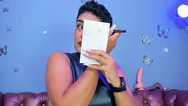 Kaira mosse online show from December 19, 12:08 pm