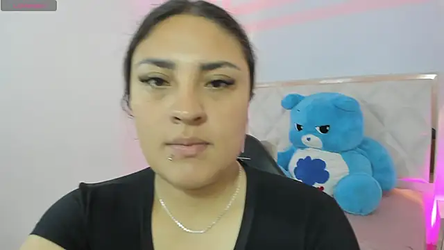 Brendda tay online show from March 22, 3:12 am