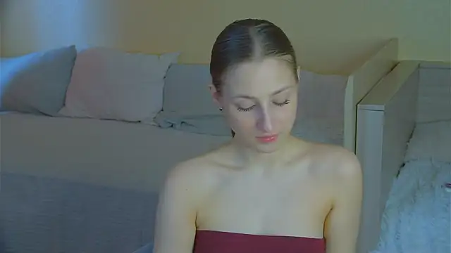 BritneyCruze online show from February 14, 9:55 am