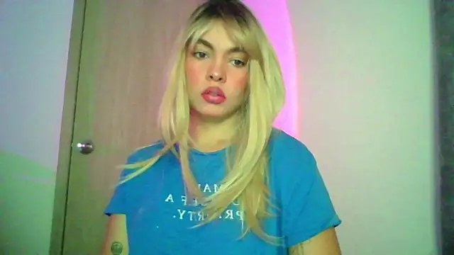 Kiri Cutee online show from October 9, 4:27 am