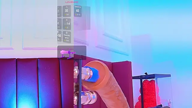 Luna monroe  online show from March 26, 4:53 pm