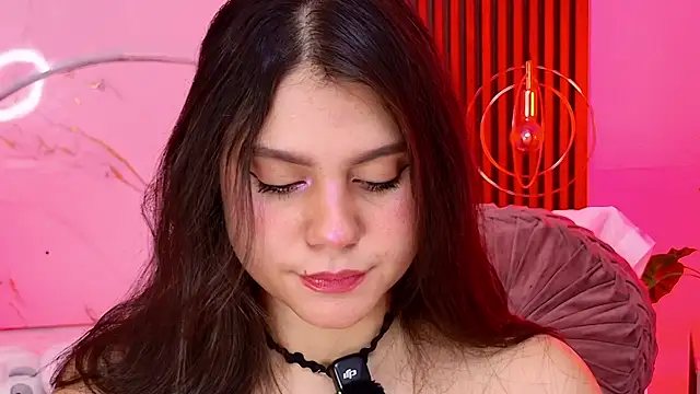 pamelajons  online show from March 9, 12:41 pm