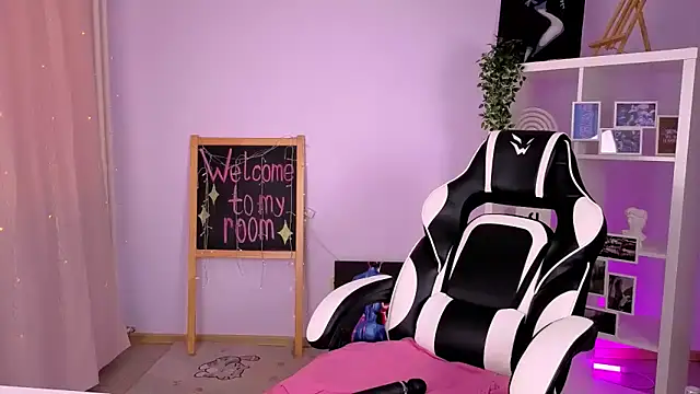 MelissaLovely  online show from September 30, 7:36 am