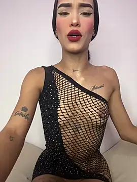 Exotic girl666 online show from April 4, 1:59 am