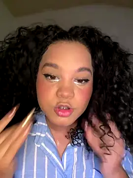 Lucy wilson5 online show from December 15, 1:44 am