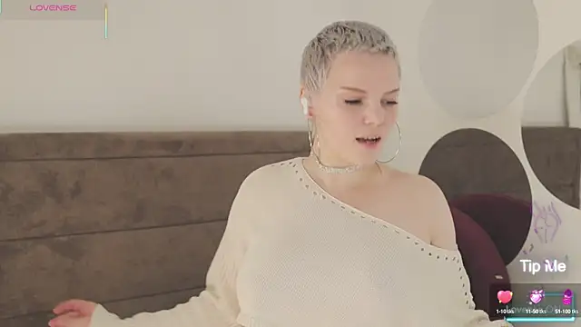 LikaBerry1 online show from October 2, 12:10 pm