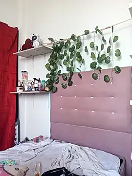 kendalbrowns online show from September 14, 6:06 pm