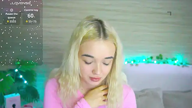 Ashley S online show from October 22, 10:15 pm