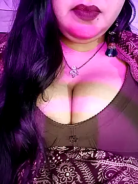 Suhanakhan00 online show from December 4, 8:16 am