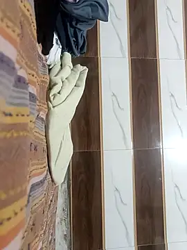 Rajni-Mehra online show from September 19, 7:51 am