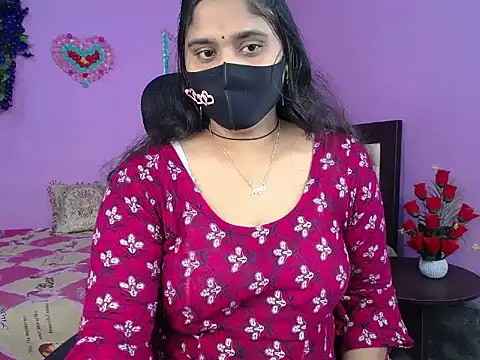 Hot Maleka online show from March 3, 4:46 pm