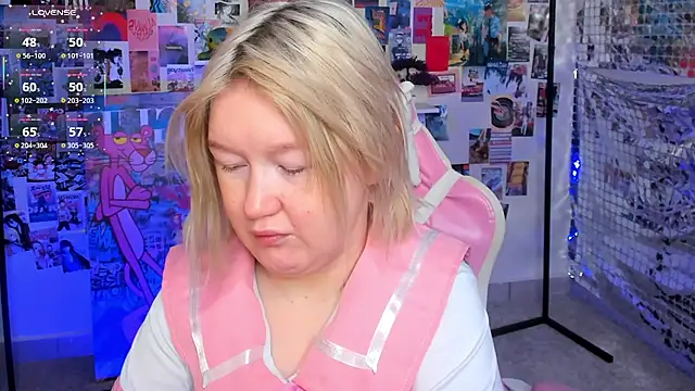 Sara Robinson online show from March 20, 3:00 am