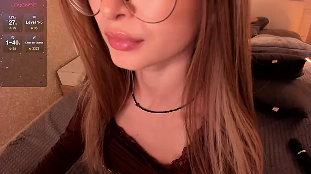 Tiffanyhunt online show from September 18, 3:32 pm