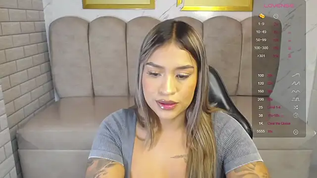  Charlotte v online show from March 25, 4:28 am