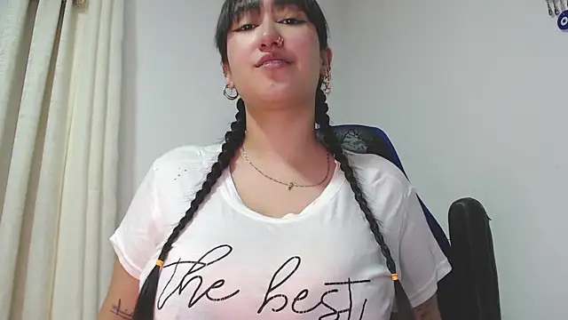 melissa bakerr online show from April 12, 5:32 am