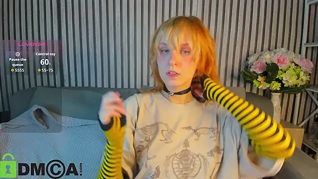 Little Chips online show from October 2, 5:18 pm