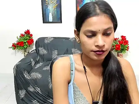 evaaelfiee online show from November 21, 7:43 am