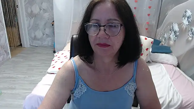 OlgaHottie online show from June 17, 11:39 pm
