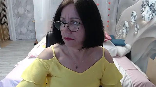 OlgaHottie online show from March 22, 11:44 pm