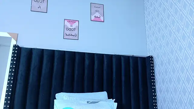 hotlatinateacher online show from February 4, 6:55 pm