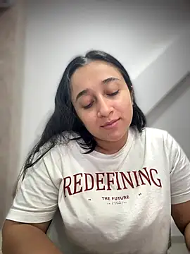 cata megan online show from November 25, 9:44 am