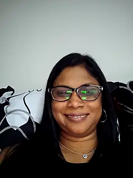 Snapshot of Sensual_indian7 chatting on October 22, 2:33 pm Sensual indian7 online show from October 22, 2:33 pm