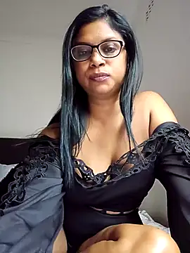 Snapshot of Sensual_indian7 chatting on October 7, 11:25 am Sensual indian7 online show from October 7, 11:25 am