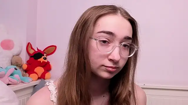 PollyBeev online show from June 6, 7:36 am