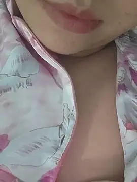 girldam95 online show from December 15, 5:12 am