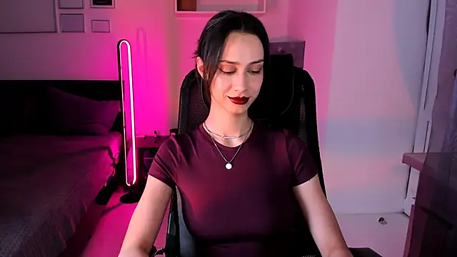 unaericaabistrong online show from April 2, 7:33 pm