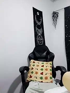 Hikaryfire online show from November 3, 7:51 pm