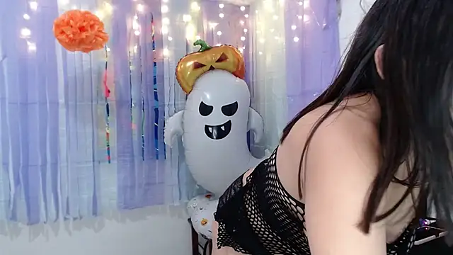 Snapshot of Carlacutte chatting on October 22, 8:25 pm Carlacutte online show from October 22, 8:25 pm
