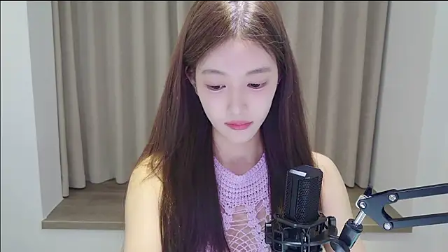 initial-lucky online show from June 13, 2:25 pm