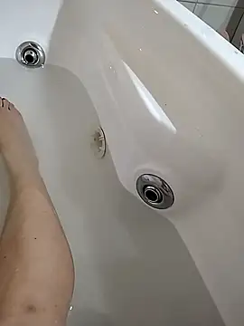 luana63 online show from March 1, 12:38 pm