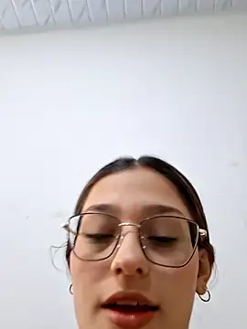 Ary-18 online show from March 9, 1:47 pm