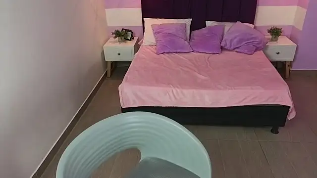 Scarlett  bell online show from March 20, 1:38 pm