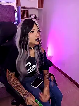 AliceWalker 11 online show from January 16, 9:22 pm