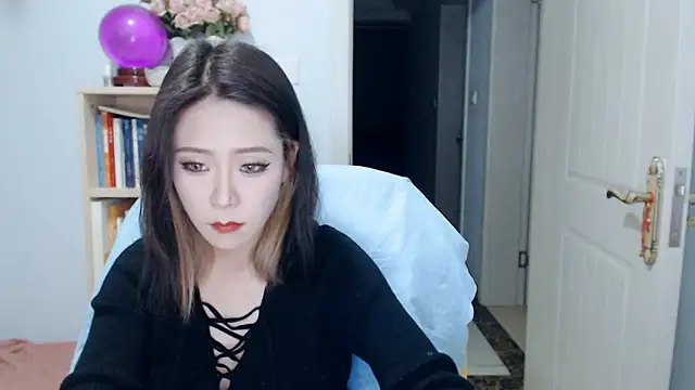 SuSushi728 online show from May 22, 4:27 pm