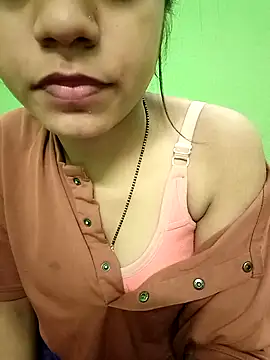 EACH 555 online show from January 9, 8:19 am