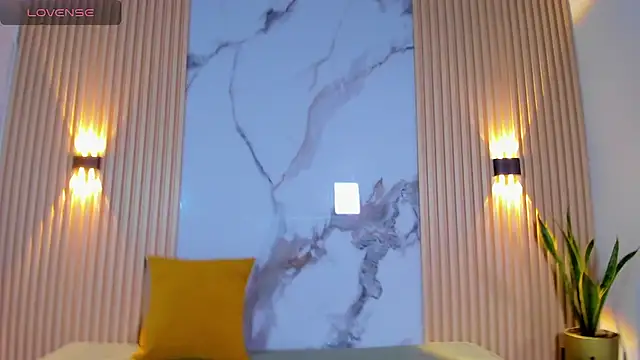 Lil eva2 online show from November 12, 7:45 pm