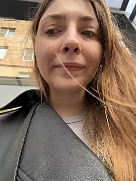 Sunny   Bunny online show from April 12, 3:15 pm