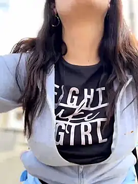 Alysson-- online show from March 31, 3:12 pm