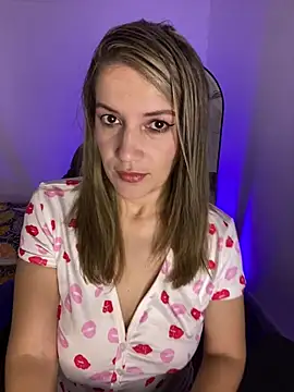Ashly Blonde online show from July 16, 6:18 am